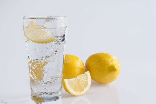 美白也可以省錢 自制7個美白面膜