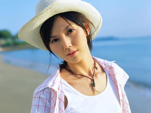 孫燕姿揭秘：女生美白最佳時期是經期