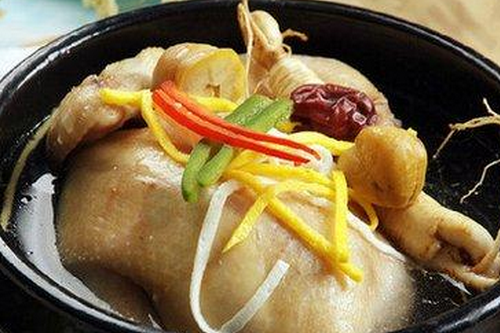 2種秋季滋補的湯飲 推薦清蒸人參雞