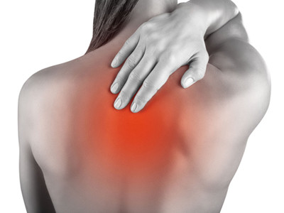 背部酸痛  三組動作教你化解