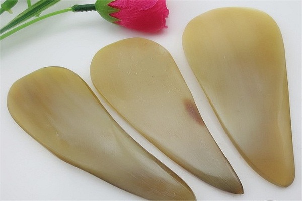 刮痧板什麼材質好_砭石_水牛角 刮痧板什麼材質好