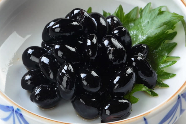 醋泡黑豆治療白頭發_的功效與作用_的正確做法 醋泡黑豆治療白頭發與正確做法