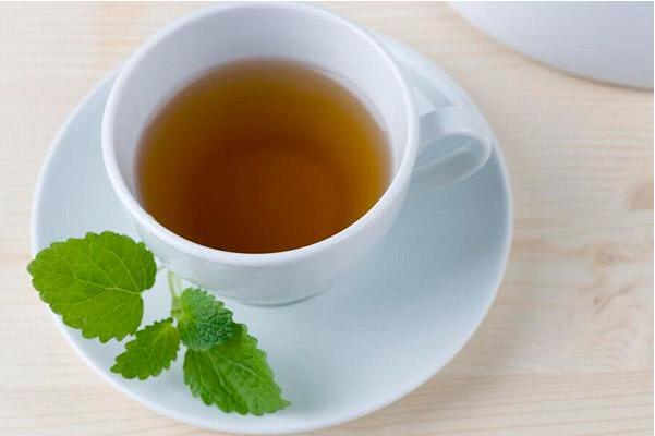 男人補腎就喝這兩種茶
