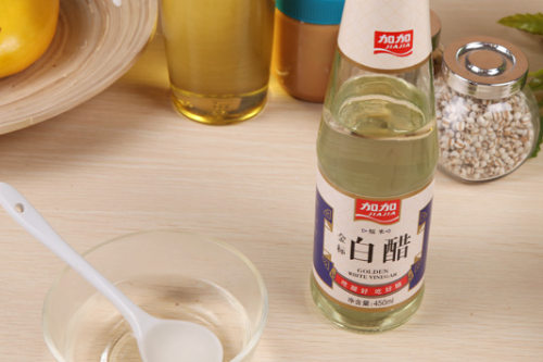 盤點白醋五個護膚功效 可祛痘祛斑抗皺 盤點白醋五個護膚功效 可祛痘祛斑抗皺