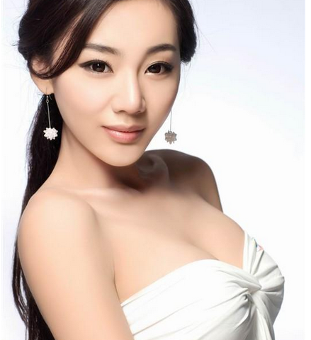 內衣教你塑造完美大胸