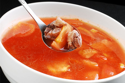 番茄排骨湯促進消化緩解疲勞
