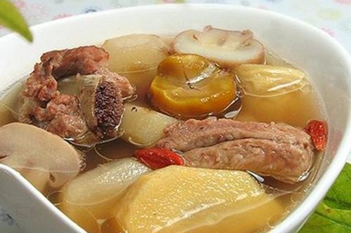 秋季滋補湯飲 花椒淮杞瘦肉湯解疲勞