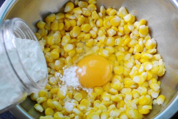 椒鹽玉米的做法,脆皮玉米,松仁玉米的做法,松仁玉米做法