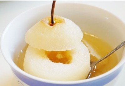 止咳的食療小偏方 冰糖紅棗蒸梨 “止咳的食療小偏方