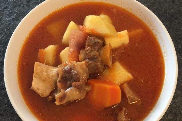 番茄牛尾湯