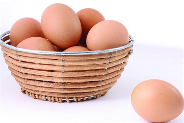 洋雞蛋PK土雞蛋 究竟哪個營養價值更高？