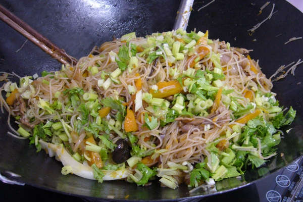 南瓜居然能炒菜 南瓜炒粉試試看