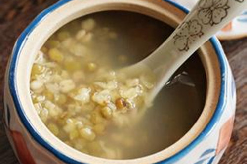 薏仁綠豆粥 消暑解毒又美白 薏仁綠豆粥 消暑解毒又美白