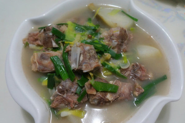 黑椒白蘿卜燉羊排