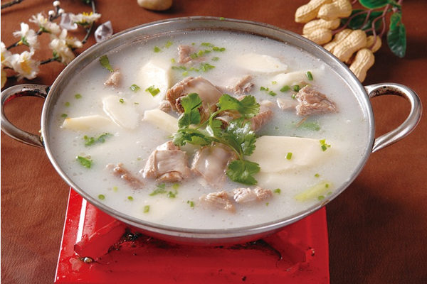 四款養身湯推薦給剖腹產產婦