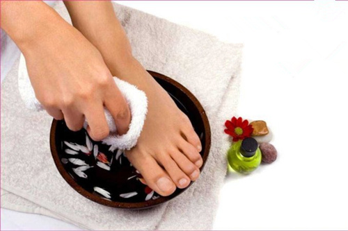 食醋泡腳