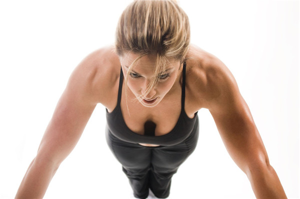 女生腹肌怎麼練最簡單 6個動作就搞定