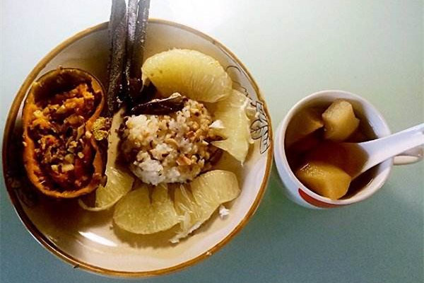 咽炎的食療方_咽炎吃什麼_哪些食物可以治療咽炎