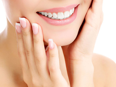 日常生活中去除牙垢讓牙齒變白的有效小偏方
