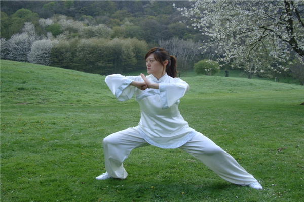 怎麼樣預防痔瘡 打太極拳可防治痔瘡