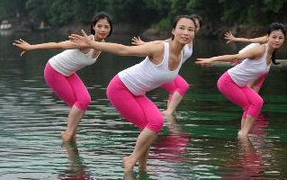 水上瑜伽的好處?