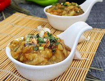 土豆拌茄子怎麼做_東北農傢菜拌茄子土豆泥的做法