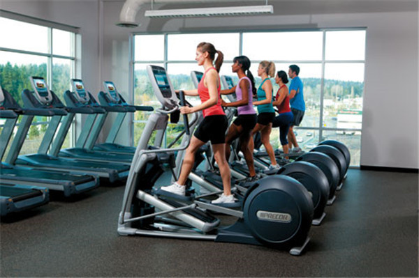 跑步機傷膝蓋嗎 專傢稱科學使用跑步機才不會傷膝蓋