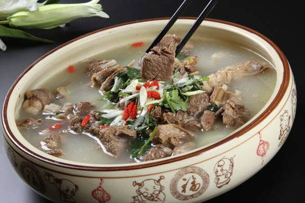 田七枸杞燉羊肉