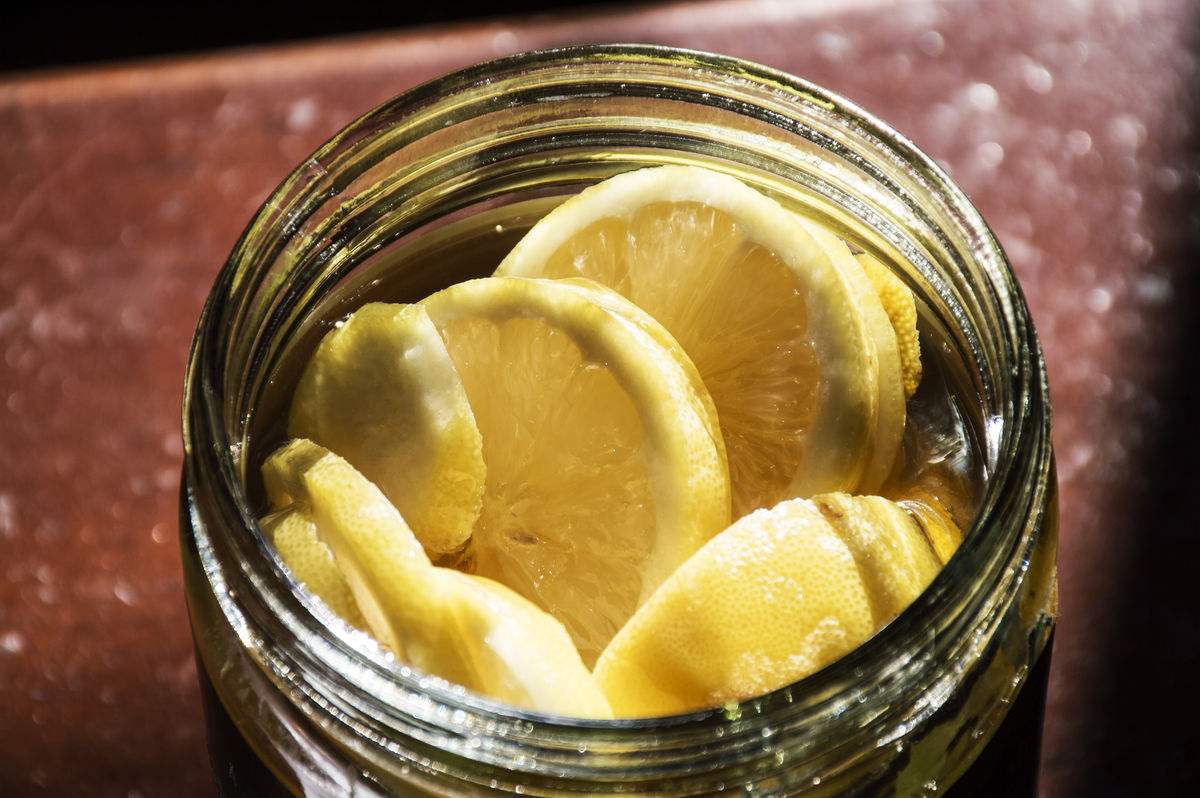 蜂蜜檸檬水可以緩解便秘