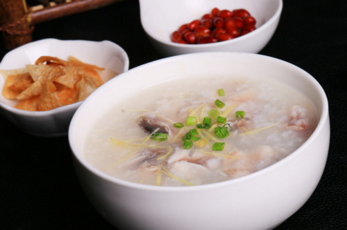 生滾魚片粥 大人小孩都愛的美食