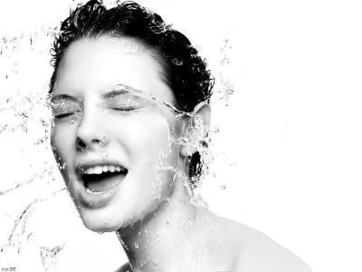 你的臉適合用冷水洗還是熱水洗呢？