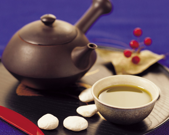 茉莉花泡茶 天然飲品喝出健康好身體