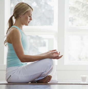 做瑜伽前怎麼熱身不傷身?