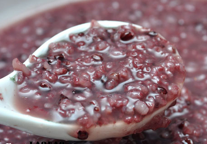 營養豐富的黑米燕麥粥怎麼做