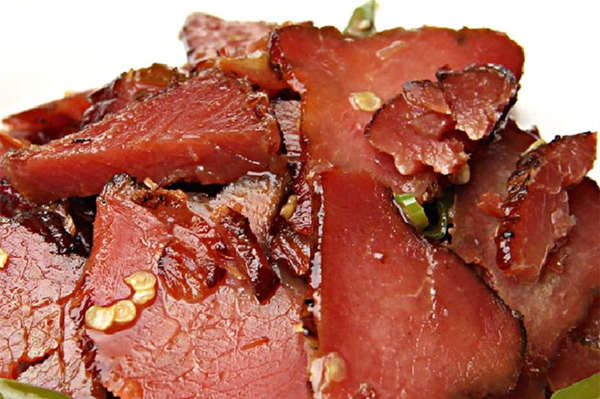 吃醃制肉類會得癌癥嗎_醃肉晾曬越久越香嗎_如何挑選醃肉 醃肉