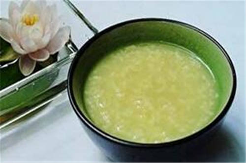血壓高怎麼辦_吃什麼_註意事項 荷葉粥