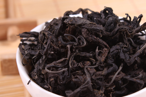 杜仲茶的副作用 茶葉養生的兩面性