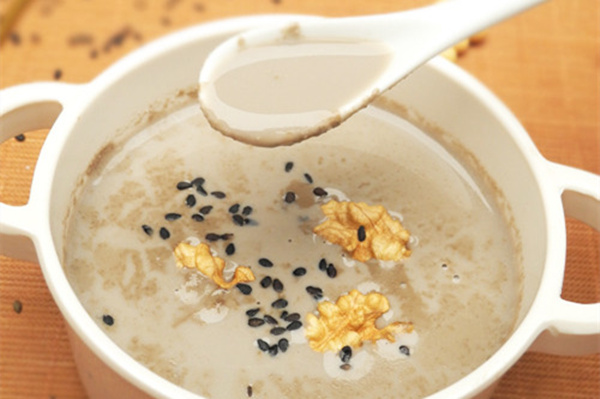 核桃芝麻豆漿的做法_核桃_芝麻的功效作用 核桃芝麻豆漿