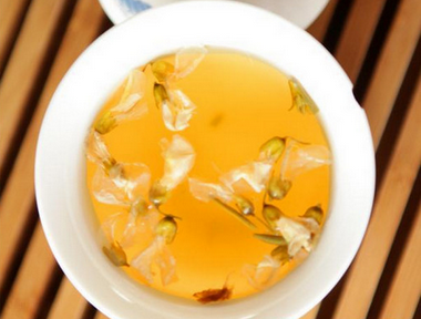 槐花茶的功效與作用 槐花茶的功效與作用