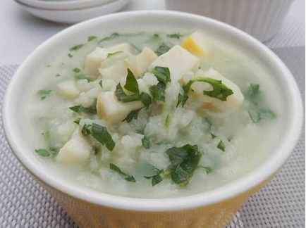 薺菜黃豆粥 滋補體虛大傢都選它