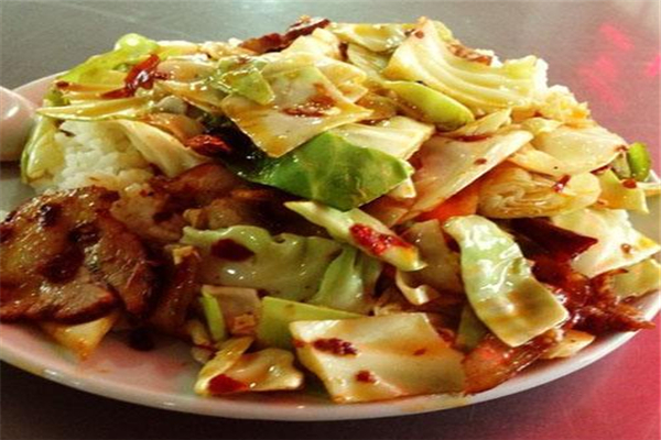 包菜回鍋肉的做法