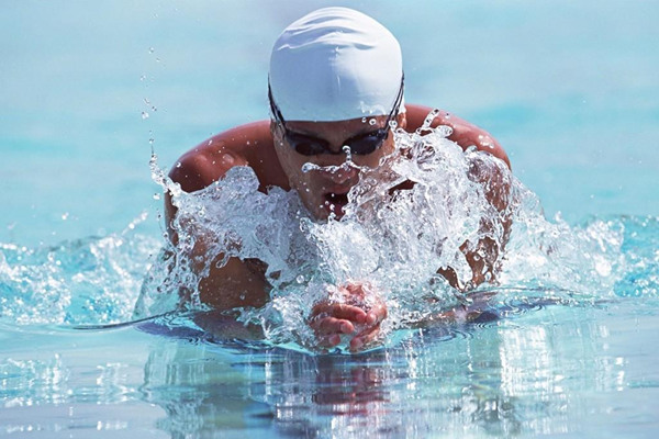 遊泳有哪些好處_遊泳的註意事項