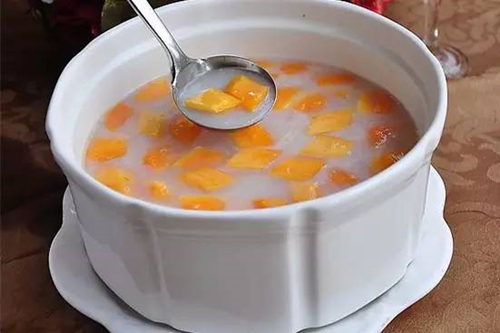 食療粥巧治頸椎病
