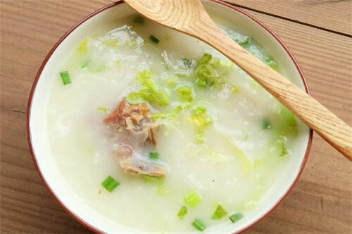 生菜絲燒骨粥