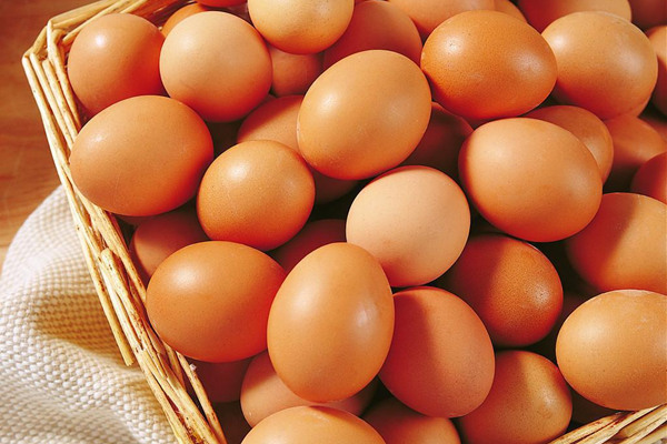 產後要怎麼吃才對_產後要不要吃雞蛋_產後便秘怎麼回事