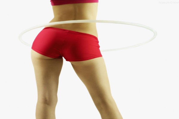 轉呼啦圈的好處和壞處 幫助你瘦腰健美