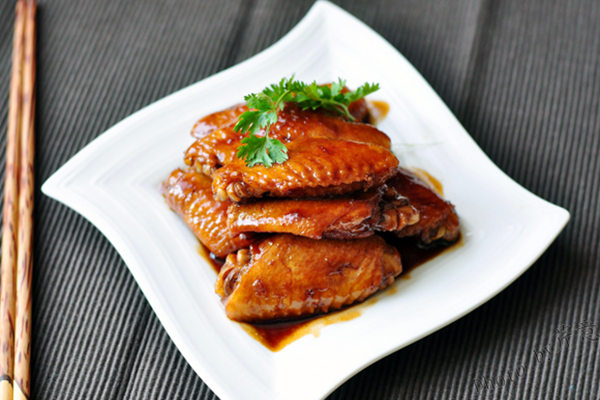 可樂雞翅的原香做法 自己就能做的美味雞翅