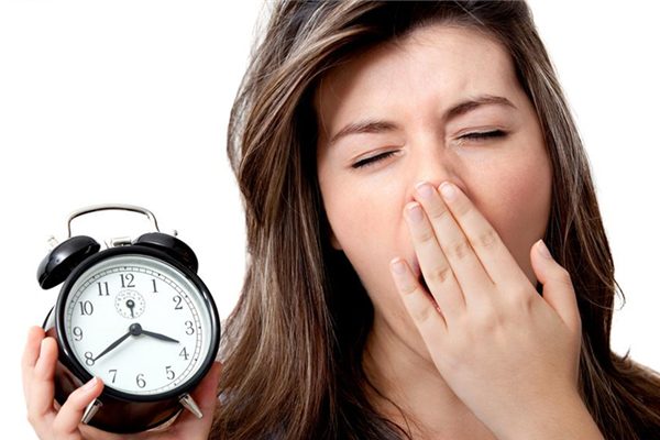 乳腺增生如何調理_乳腺增生治療方法 熬夜增大乳腺增生發病率