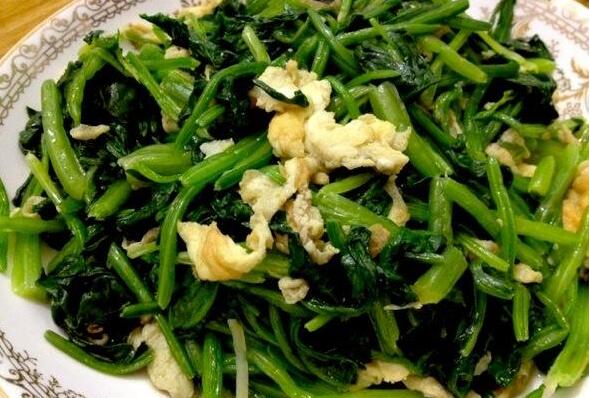 菠菜炒雞蛋,茼蒿炒雞蛋,菠菜,雞蛋