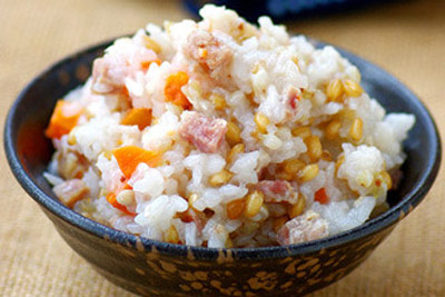 臘鴨雜糧粥 營養豐富做法簡單 臘鴨雜糧粥 營養豐富做法簡單